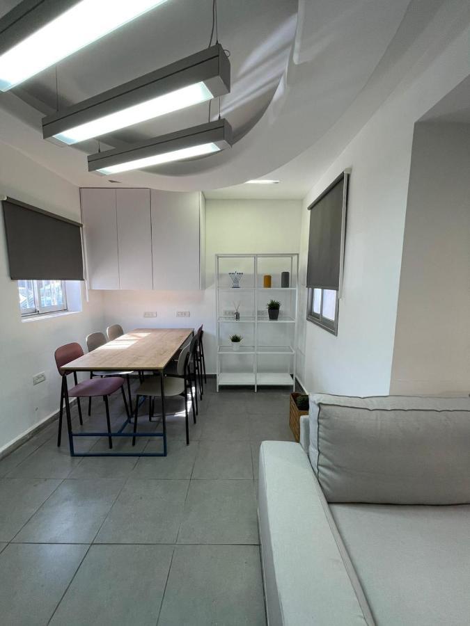 מתחם החוף Lägenhet Tel Aviv Exteriör bild