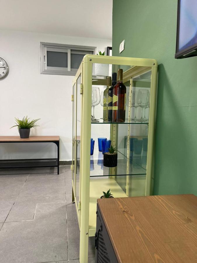 מתחם החוף Lägenhet Tel Aviv Exteriör bild