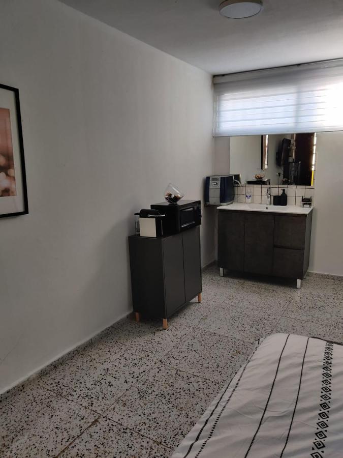 מתחם החוף Lägenhet Tel Aviv Exteriör bild